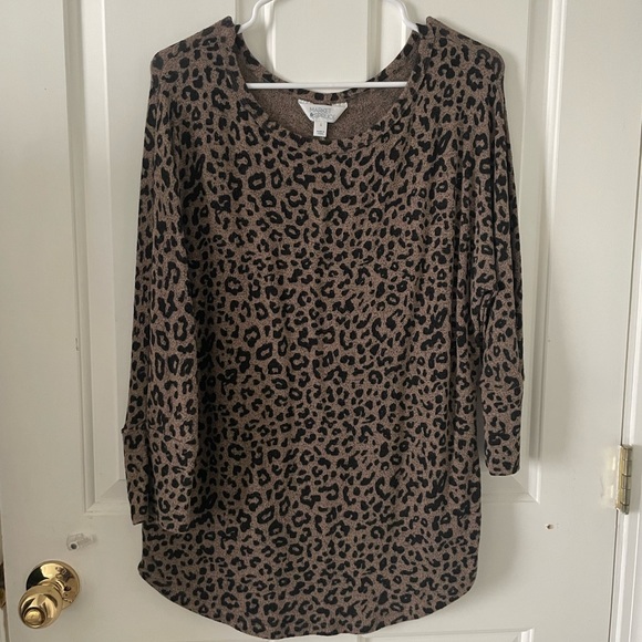 Print Sweater - Picture 1 of 2